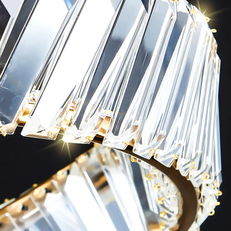 Elegant Italian Crystal Chandelier